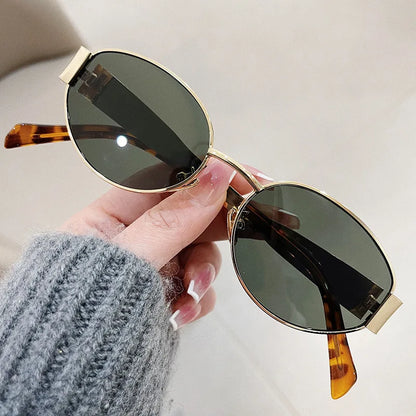 Lunettes de Soleil Tendance Minimalistes